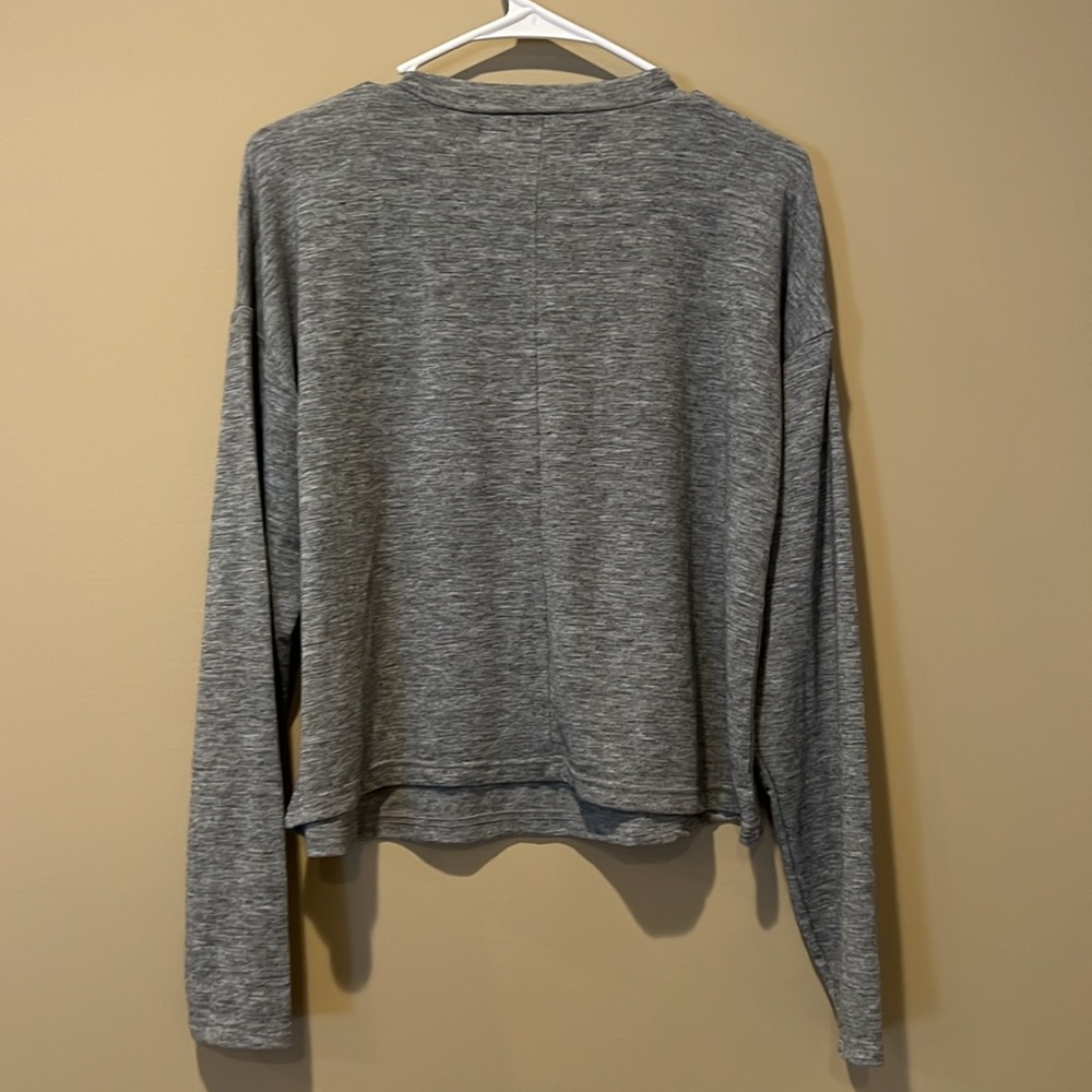 code x mode gray top - Picture 4 of 4